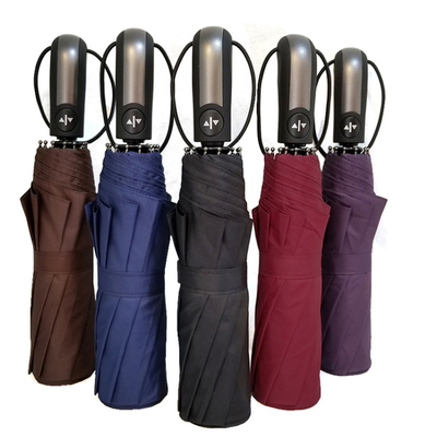 Manche de revêtement en caoutchouc Portable Voyage automatique Compact parapluie pliable pour la pluie pour adultes