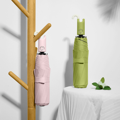 Parapluie solaire et pluie entièrement automatique avec poignée de verrouillage en couleur solide