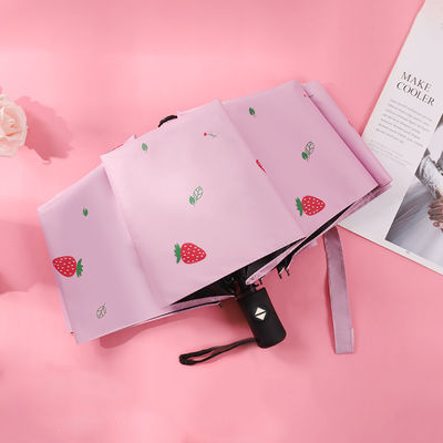 Les dames trois couches bleu parapluie avec motif de fraise de point Toutes les saisons manuel ouvert