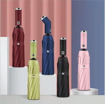 2023 Design cadeaux d'affaires de luxe Automatique pliable réfléchissant éclairer parapluie extérieure