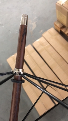 Modèle de design contemporain Stand de parapluie en bois pour les cadeaux commerciaux