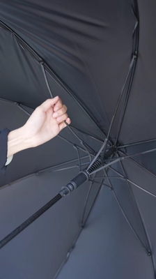 Parapluie de golf personnalisé Chaîne d'approvisionnement agile Parapluie en titane argentée avec impression de logo