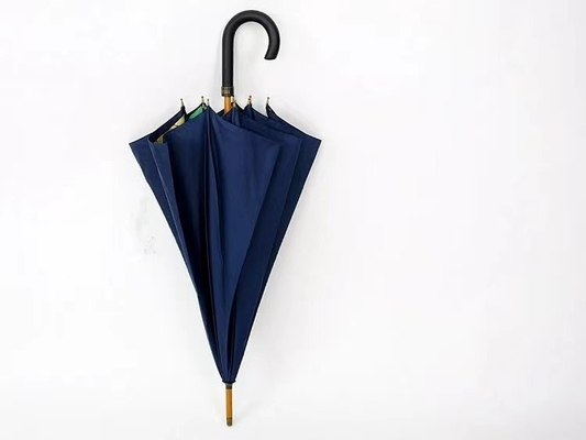 Style de conception minimaliste Double parapluie imprimé avec arbre en bois et poignée de crochet
