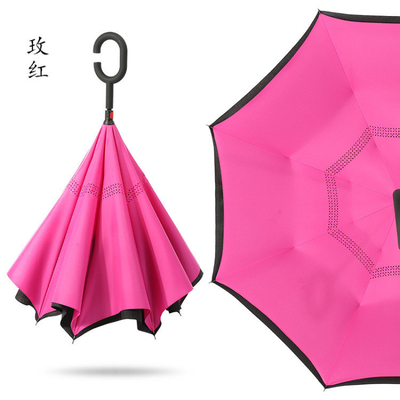Parapluie inverse compacte avec poignée en forme de C et arbre métallique recouvert de noir