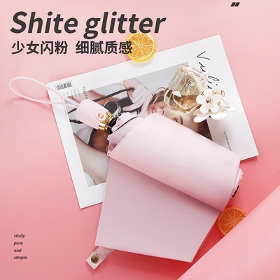Un parapluie publicitaire en vinyle japonais petit et frais avec une couleur personnalisée