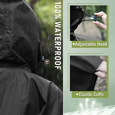 Un manteau de pluie en polyester imperméable pour les aventures en plein air léger et pratique