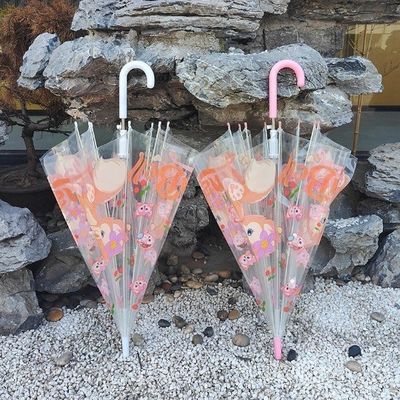 La poignée de revêtement en caoutchouc chien de compagnie parapluie transparente pour enfants étudiant 21 pouces fibre