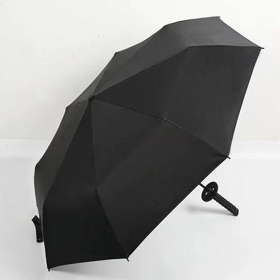 Un parapluie pour adultes à l' épreuve du vent, homme, femme, parapluie de voiture.