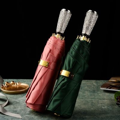 Contrôle manuel Manche à insertion de diamant 3 parapluies pliables Uniques parapluies de pluie pour femmes