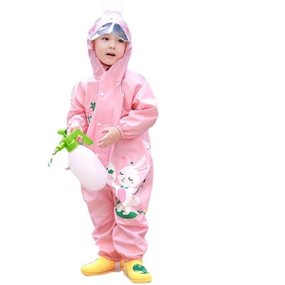 Équipement de pluie pour bébés de jardin d'enfants avec dessin animé de dinosaures imprimé pour les activités de plein air