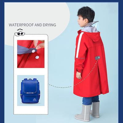 Vêtements imperméables à l'eau avec sac et poncho