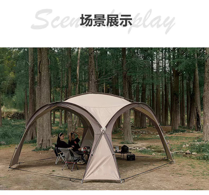 Tente de camping extérieure familiale de luxe imperméable à l'eau avec extra grande taille et cheminée à ceinture