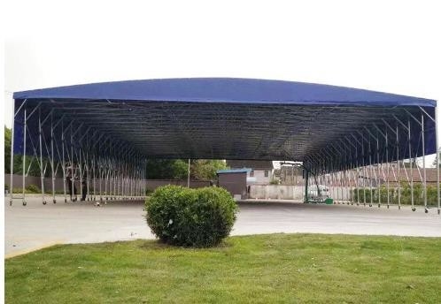 Tente mobile imperméable à l'eau, idéale pour les activités en plein air et les événements