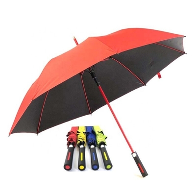 Un parapluie en fibre de verre de 27 pouces ouvert automatiquement, résistant au vent et personnalisé