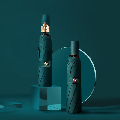 Style de conception minimaliste parapluie automatique triple pliable pour l'impression de logo publicitaire