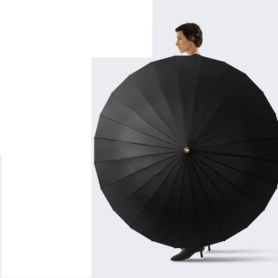 Grand parapluie anti-vent 24k manche longue automatique dans le style minimaliste pour la tempête de pluie