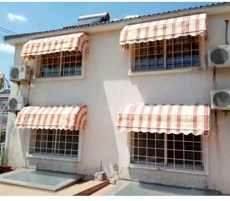 Cadre en alliage d'aluminium Commercial Outdoor Windproof Canopies pour fenêtres et portes