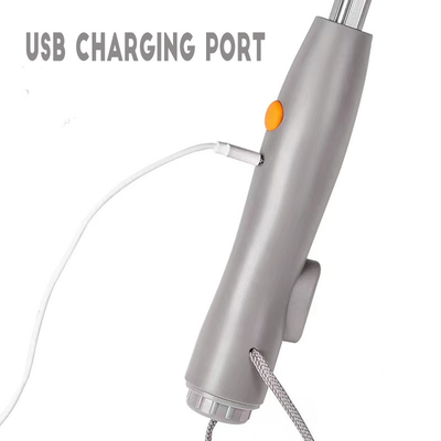 Cadre en fibre de verre Auto-ouvrir le ventilateur de charge USB parapluie avec pulvérisation d'eau et protection UV