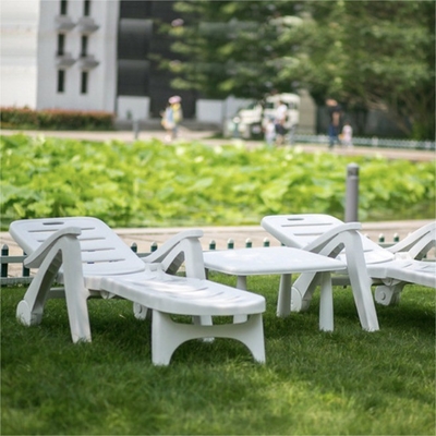 Chaise de salon de patio en rotin blanc lit inclinable pliable pour appartement balcon et villa
