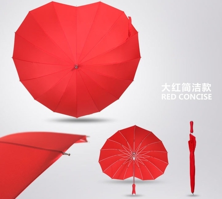 Parapluie de fête pour adultes avec logo personnalisé et design unique en forme de cœur