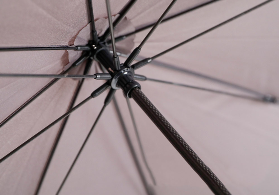 Parapluie à poignée en fibre de carbone à double usage pour la publicité et le parapluie pour le golf sous la pluie