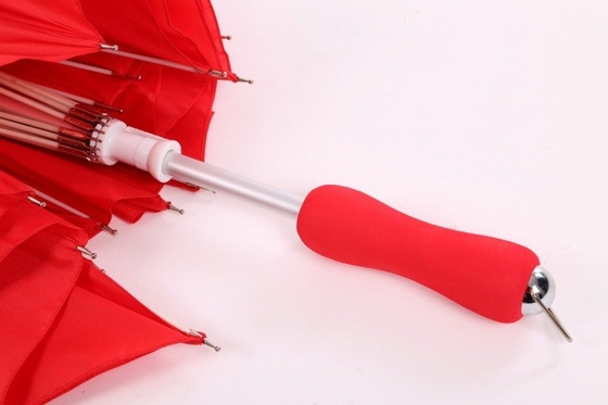 Parapluie de fête pour adultes avec logo personnalisé et design unique en forme de cœur