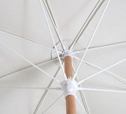 Parasole de plage fringé adapté aux voyageurs avec des écharpes en coton et une fonction tout-en-un