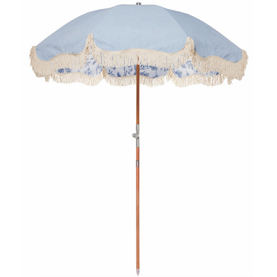 Attraction touristique incontournable à l'extérieur Tassel Beach Parapluie avec base de parapluies