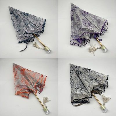 Parapluie pour adultes en rose brodée en paillettes avec fonction étanche et conception légère