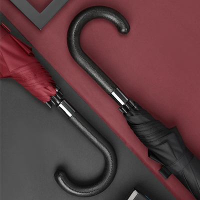 Parapluie de golf en plastique pour hommes promotion personnalisée et caractéristique étanche