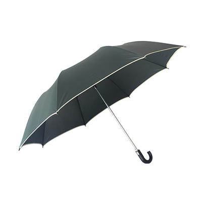 Un parapluie pliable de 27 pouces semi-auto ouvert en forme de J