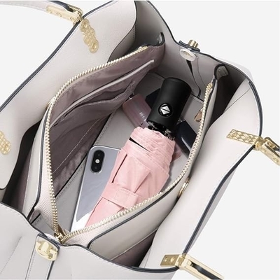 Produit parapluie 3 Polyester pliable 210T avec poignée en plastique ABS et conception imperméable