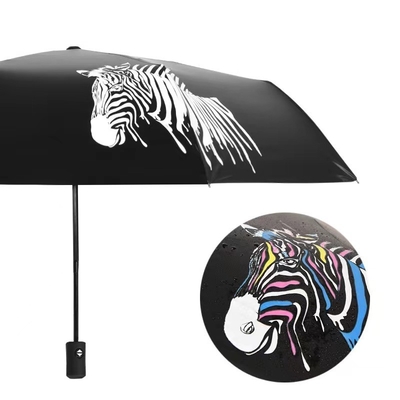 Parapluie personnalisée couverte de noir avec côtes en acier et tissu en polyester