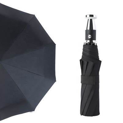 Un parapluie à 10 côtes automatique avec logo personnalisé