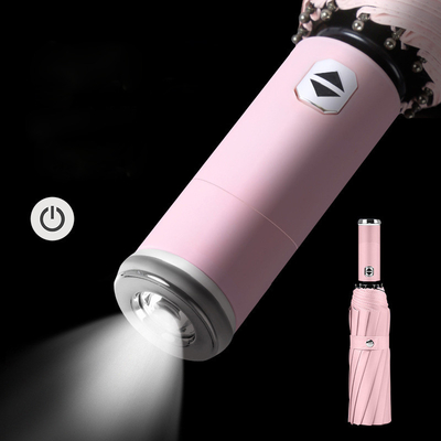 Parapluie pliable entièrement automatique de 23 pouces*10k avec poignée de lampe de poche LED rotative de 180