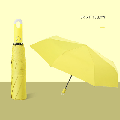 Vente en gros Fermeture entièrement automatique Manche à verrouillage triple pliable Multi Colors parapluie Dropship Accepté
